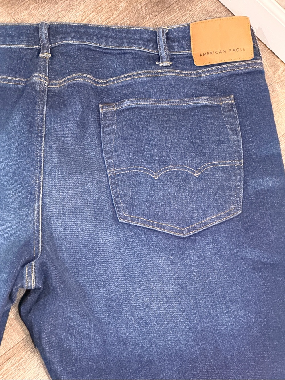 American Eagle Outfitters Men’s Indigo Slim Straight Jeans - Picture 12 of 13